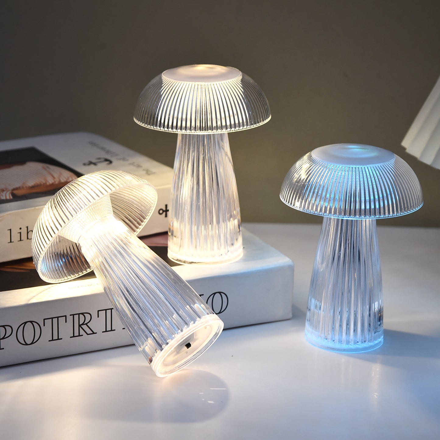 Mushroom Jellyfish Table Lamp